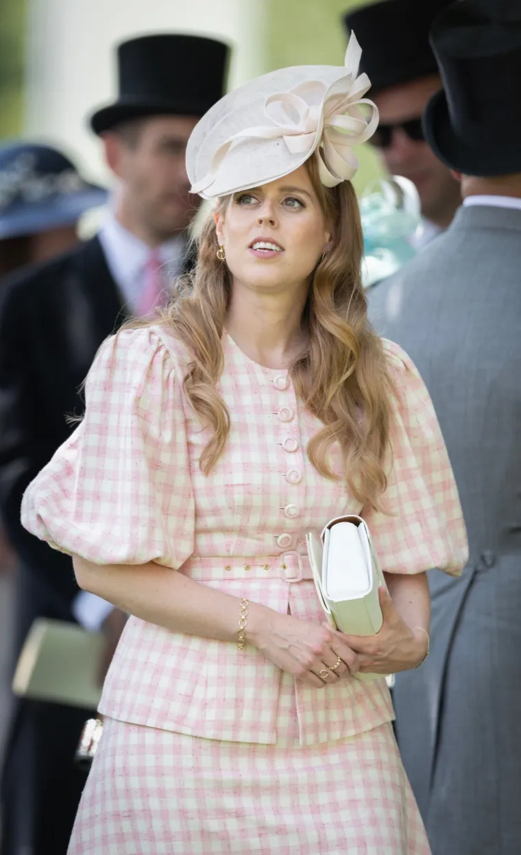 Otkrivaju se tajne života na visokoj nozi princeze Beatrice