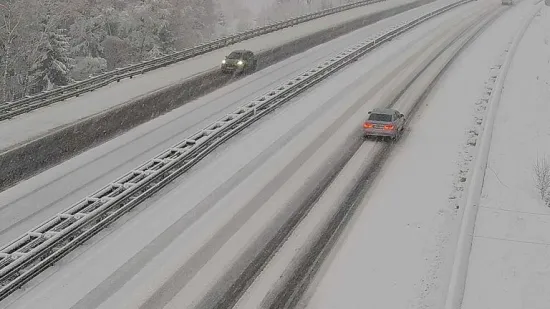 Snijeg zabijelio autoceste: Nesreća na A2, zimski uvjeti stvaraju probleme