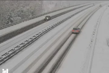 Snijeg zabijelio autoceste: Nesreća na A2, zimski uvjeti stvaraju probleme