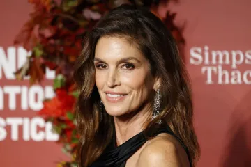 Cindy Crawford proslavila 60. rođendan: Evo rutine zbog koje izgleda desetljećima mlađe