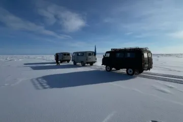 Turistički autobus potonuo u najdublje jezero na svijetu: Led se odjednom slomio