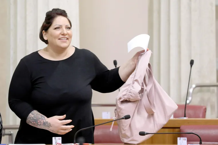 Ružiću je trebalo 76 ruku, a na kraju je dobio jo&scaron; jednu - 77.: Evo o kome je riječ