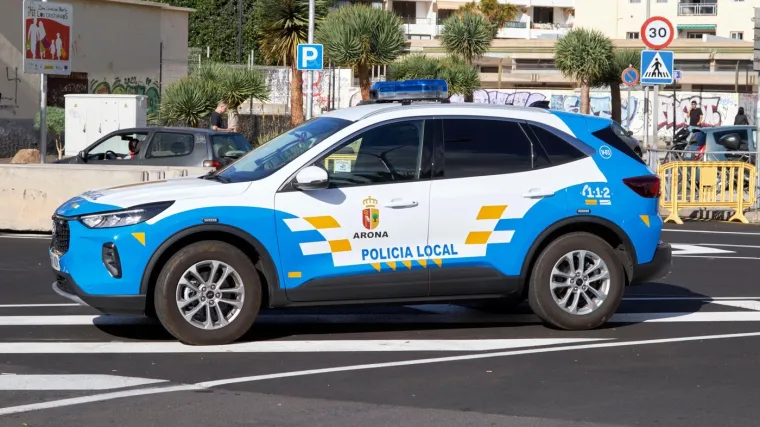 Pomahnitali mu&scaron;karac izbo vlastitog sina (10) mačetom i te&scaron;ko ozlijedio suprugu