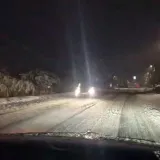 Snimka iz sredi&scaron;ta bijelog kaosa u Hrvatskoj: 'Snijeg i dalje pada! Bit će zanimljiva noć...'