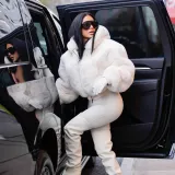 Kim Kardashian podijelila fotografije iz 1987. i pokazala kako je tada izgledala