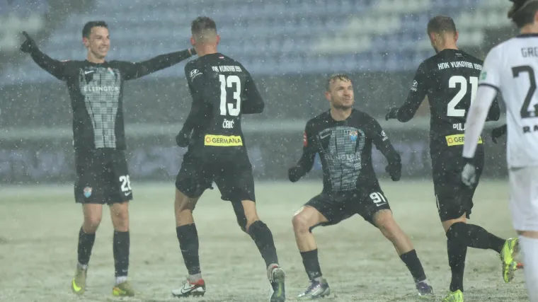 Luda snježna utakmica u HNL-u donijela veliki povratak hrabrog Vukovara