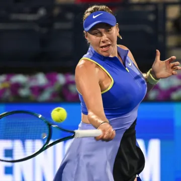 Četvrta tenisačica svijeta ispala: Finale igraju peta i deveta