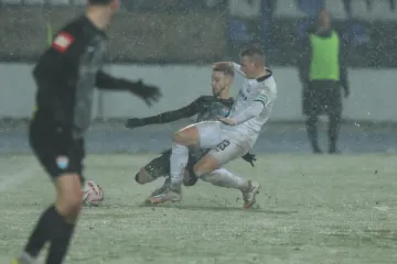 Teren je bio prekriven snijegom, a svi su ostali u čudu kad su se pojavili ovi majstori