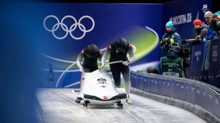 Nesreća na ZOI-ju: Austrijanac prevezen u bolnicu nakon prevrtanja boba