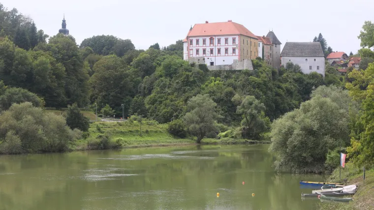 Strava kod Ozlja: Na obali Kupe prona&scaron;li tijelo