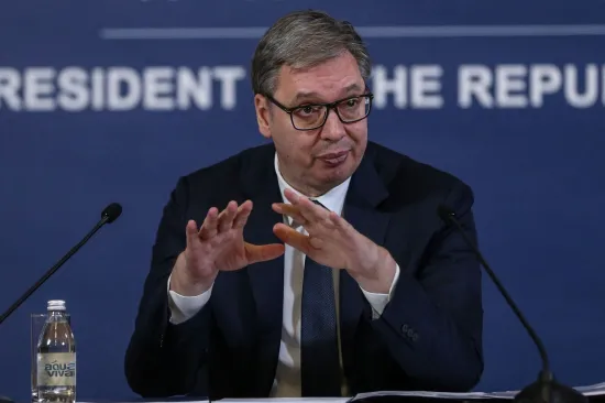 Vučić u očaju, nakon litija i Srbiju nudi na dlanu: 'Uskoro će nuditi manje važne prijatelje'