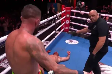 Ovakvih 20 sekundi jo&scaron; niste vidjeli: Publika ostala u &scaron;oku zbog dva nevjerovatna nokdauna