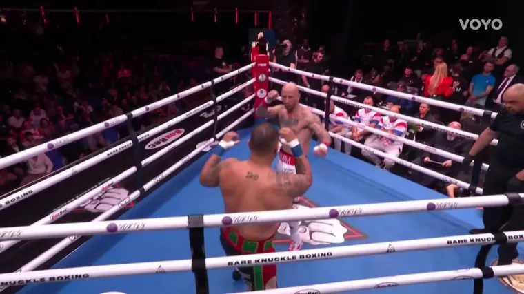 Ovo je boljelo: Pogledajte kako je Martinjak eskpresno poslao Villanuevu na pod