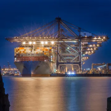 Raspada li nam se sve pred očima? Čini se kako slijedi radikalni zaokret, odjekuje poruka: 'Nikad vi&scaron;e!'