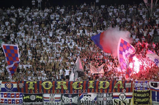 Velika akcija Torcide uoči susreta s Rijekom: Pogledajte &scaron;to spremaju