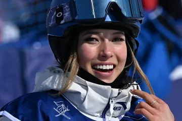 Sjajna Kineskinja Eileen Gu obranila titulu u dramatičnom finalu i uzela treću medalju na ZOI-ju