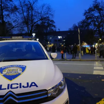 Usred noći stranac potegao nož na mu&scaron;karca u Zagrebu: Policija se oglasila