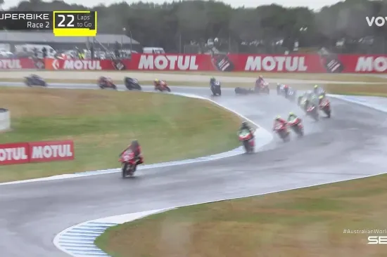 Talijanski vozač izletio sa staze u drugoj utrci Superbike Svjetskog prvenstva