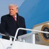 Bacio kanistar goriva, pa podigao sačmaricu! Bijela kuća komentirala ubojstvo mladića na Trumpovu imanju