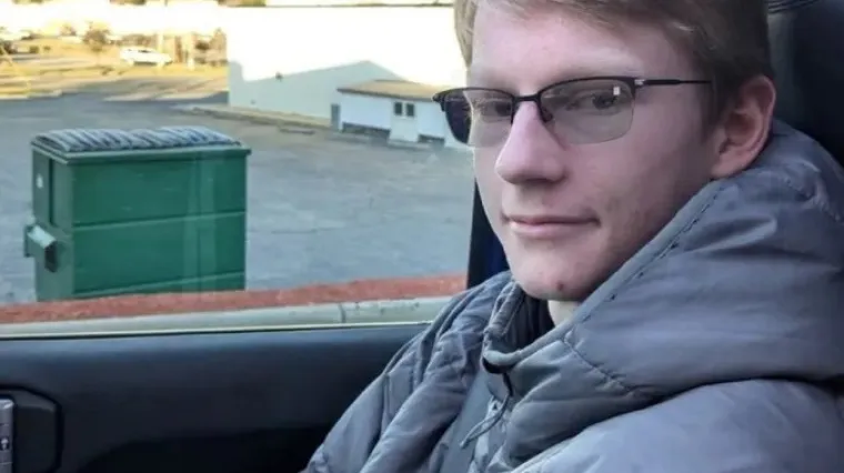 Ovo je mladić koji je sa sačmaricom i kanistrom goriva ubijen na imanju Donalda Trumpa