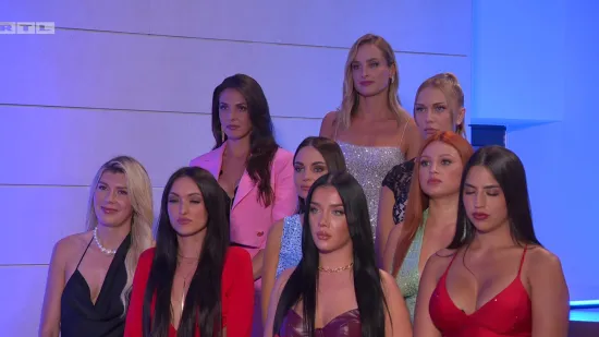 Karlo jednu djevojku poslao kući! 'Ne zanimamo je ni ja, ni Petar'