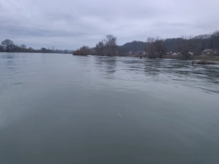 Policija otkrila detalje strave na Uni: 'Začuli su poziv u pomoć, jedan je bio državljanin Kine'