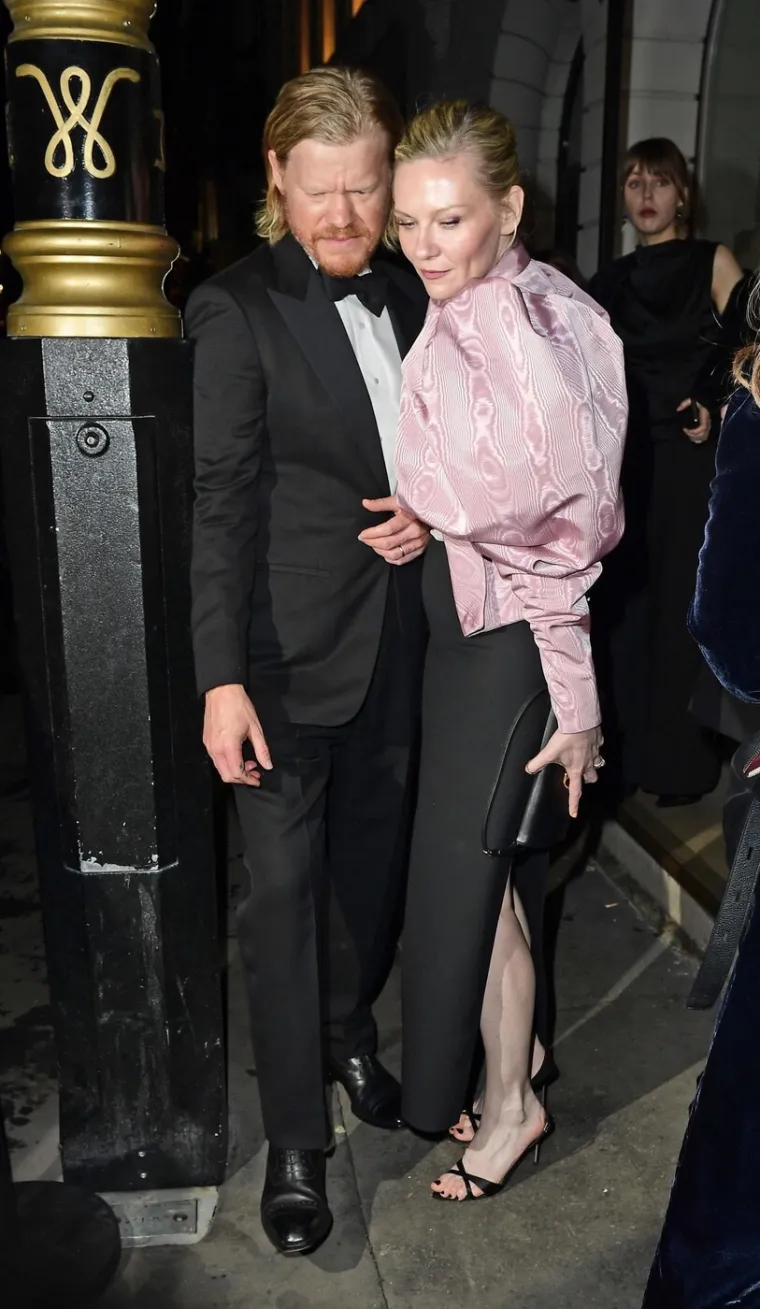 Je li ovo bio najneugodniji trenutak s BAFTA partyja? Glumica za dlaku izbjegla modni skandal