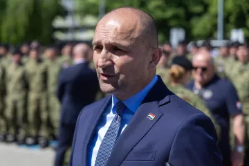 MORH žestoko reagirao, imamo neslužbene detalje: 'Neće sigurno Anu&scaron;ić to pitati Milanovića'