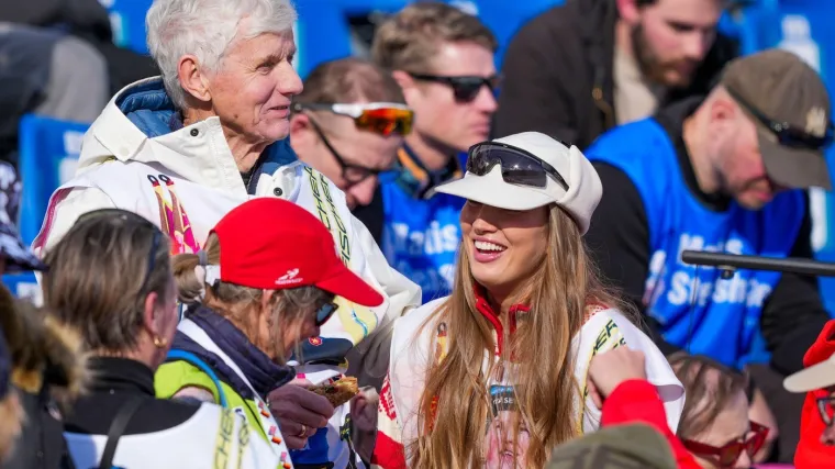 Mjesecima ju nije htio poljubiti, a onda joj priredio ovo: Junak Igara i prekrasna zaručnica postali hit