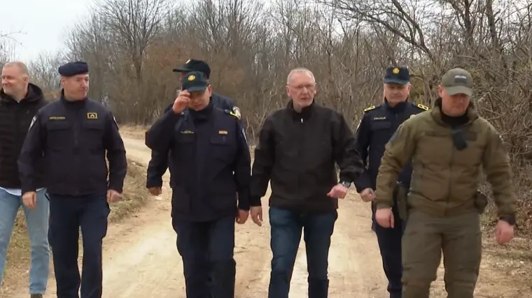 Božinović smiruje paniku na Plitvicama zbog migrantskog centra: 'Pridonijet će sigurnosti'