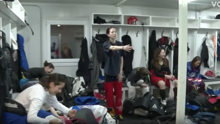 Hrvatske hokeja&scaron;ice posebna su priča: 'Svi pitaju 'ima&scaron; zube?' i očekuju neke robusne cure'