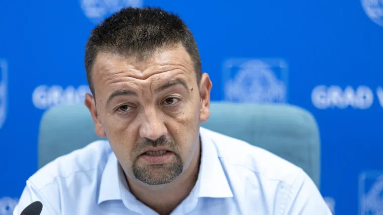 Pavliček: 'Nepomljivo mi je da nisam obavije&scaron;ten o dolasku premijera Srbije u Vukovar'