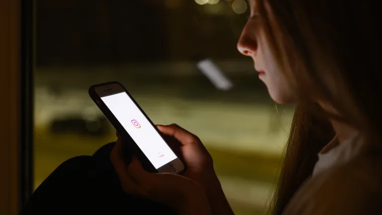 Golotinja, samoozljeđivanje i eksplicitne poruke: Sudski dokumenti otkrili opasnosti koje vrebaju djecu