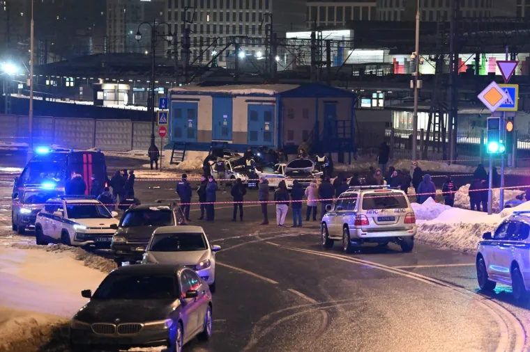 Aktivirao bombu u centru Moskve: Poginuo policajac, jo&scaron; dvoje ranjenih, stižu prvi prizori