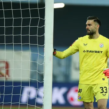 Nevistić ipak napu&scaron;ta Dinamo? Stigla ponuda iz lige u kojoj već igra troje Hrvata