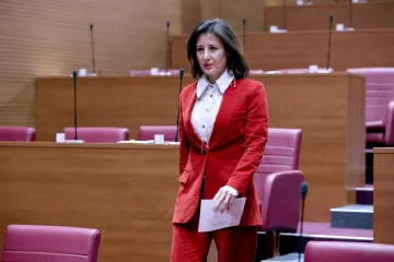 Kaos u Saboru nakon Dalijinog govora, pogledajte snimku: 'To ne bi pojeo pas s maslom'