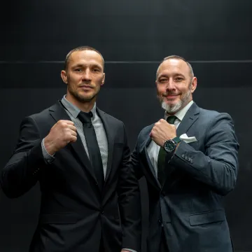 Neviđeni spektakl! Ovo je 'novi' komentatorski duo uz koji ćete gledati FNC 28