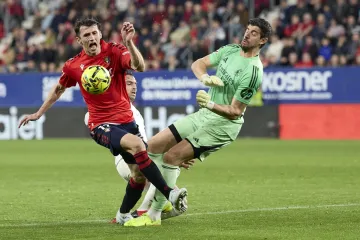 Courtois i dalje 'lud' zbog penala na Budimiru: 'Stavio mi je nogu pod nogu'