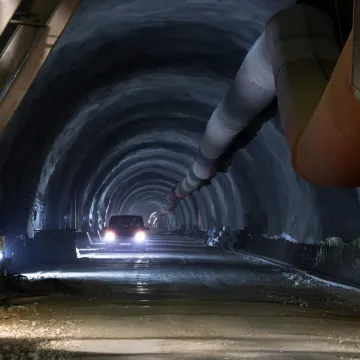 Pravi monstrum: Pogledajte kako izgleda tunel Kozjak! Ali, u oči upada jedan potez - Kineza