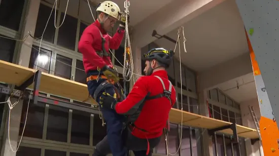 Ovi heroji spa&scaron;avaju po europskim jamama: 'Zamislite kako je to roniti kilometar ispod zemlje'