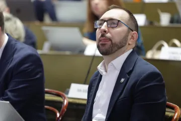 Zagrebačka oporba oplela po Toma&scaron;eviću: 'Na koju ste Thompsonovu pjesmu tapkali i cupkali?'