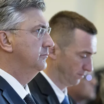 Plenković na razgovorima s Hrebakom i Penavom prije važnog koalicijskog sastanka