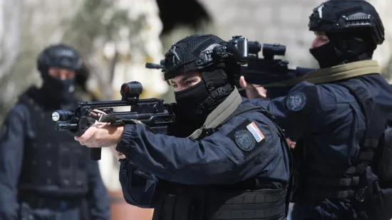 Opasni tip iz Srbije uhićen u Osijeku, objavljeno &scaron;to je radio: 'Klekni i ne gledaj me!'