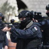 Opasni tip iz Srbije uhićen u Osijeku, objavljeno &scaron;to je radio: 'Klekni i ne gledaj me!'