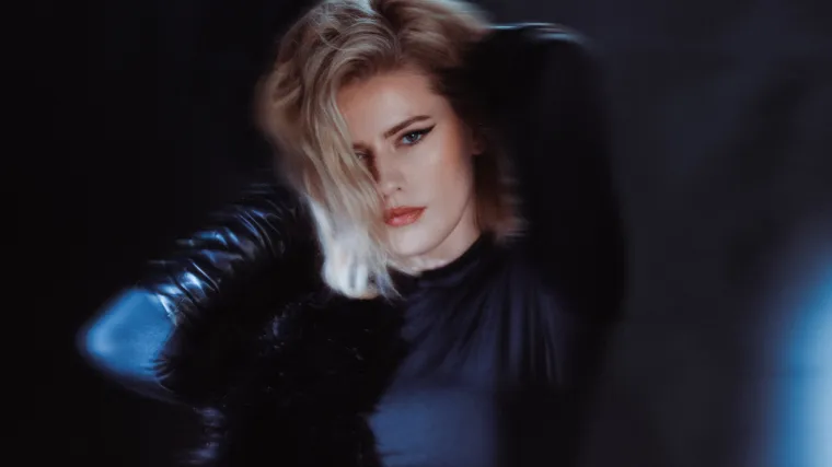 Eni Juri&scaron;ić nam je otkrila kako su je naivne i neiskusne odluke inspirirale za novu pjesmu