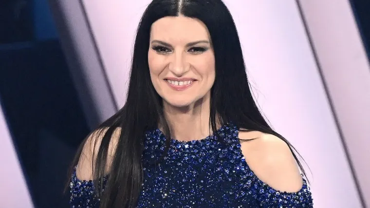 Svi znate njezine hitove, ali sjećate li se Laure Pausini s početka karijere? Ovako se mijenjala