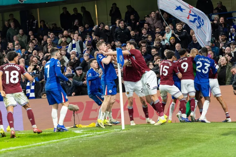 Engleski velikani saznali kaznu za masovnu tučnjavu usred utakmice