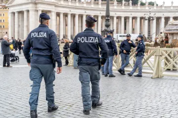 Skandal kod susjeda: Policajci iz robne kuće ukrali robu u vrijednosti od gotovo 300.000 eura