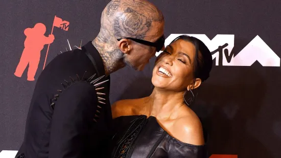 Spakirala stvari i povela djecu: Kourtney Kardashian napustila Travisa Barkera?