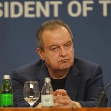 Dačić hitno prebačen u bolnicu, stanje mu se naglo pogor&scaron;alo: Priključen je na aparate